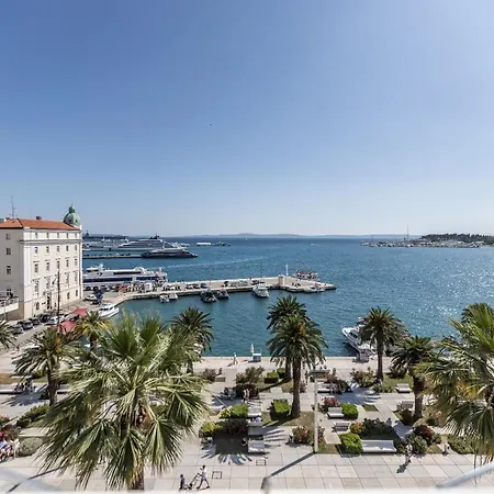 Seafront Luxury With An Amazing View * 斯普利特